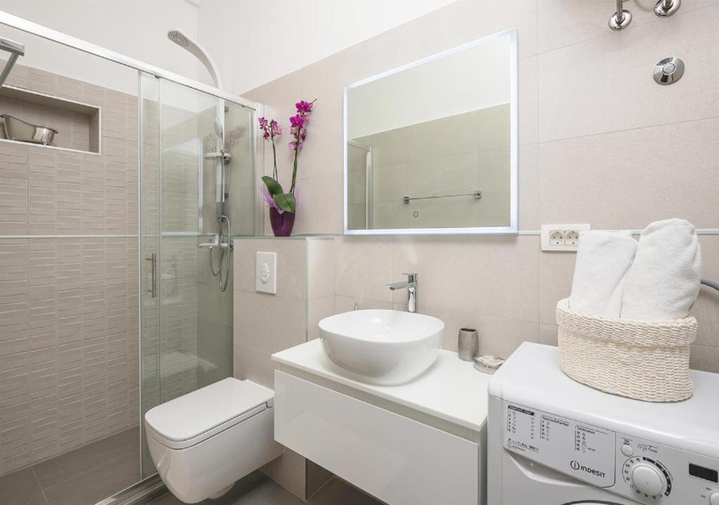 Adriatic Dream Apartments Дубровник Екстериор снимка